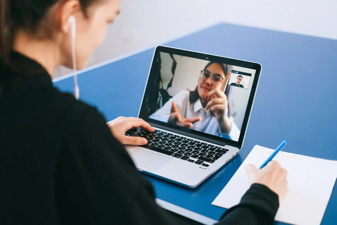 Photo by Anna Shvets: https://www.pexels.com/photo/people-on-a-video-call-4226256/